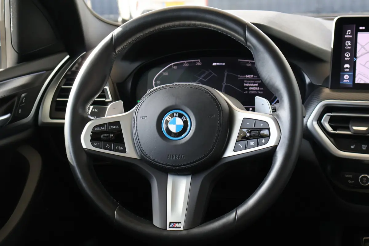xDrive30e | SOH 91,6% | M Sportpakket | HiFi Sound System | Head-Up Display | Panorama Dak | Comfort Access