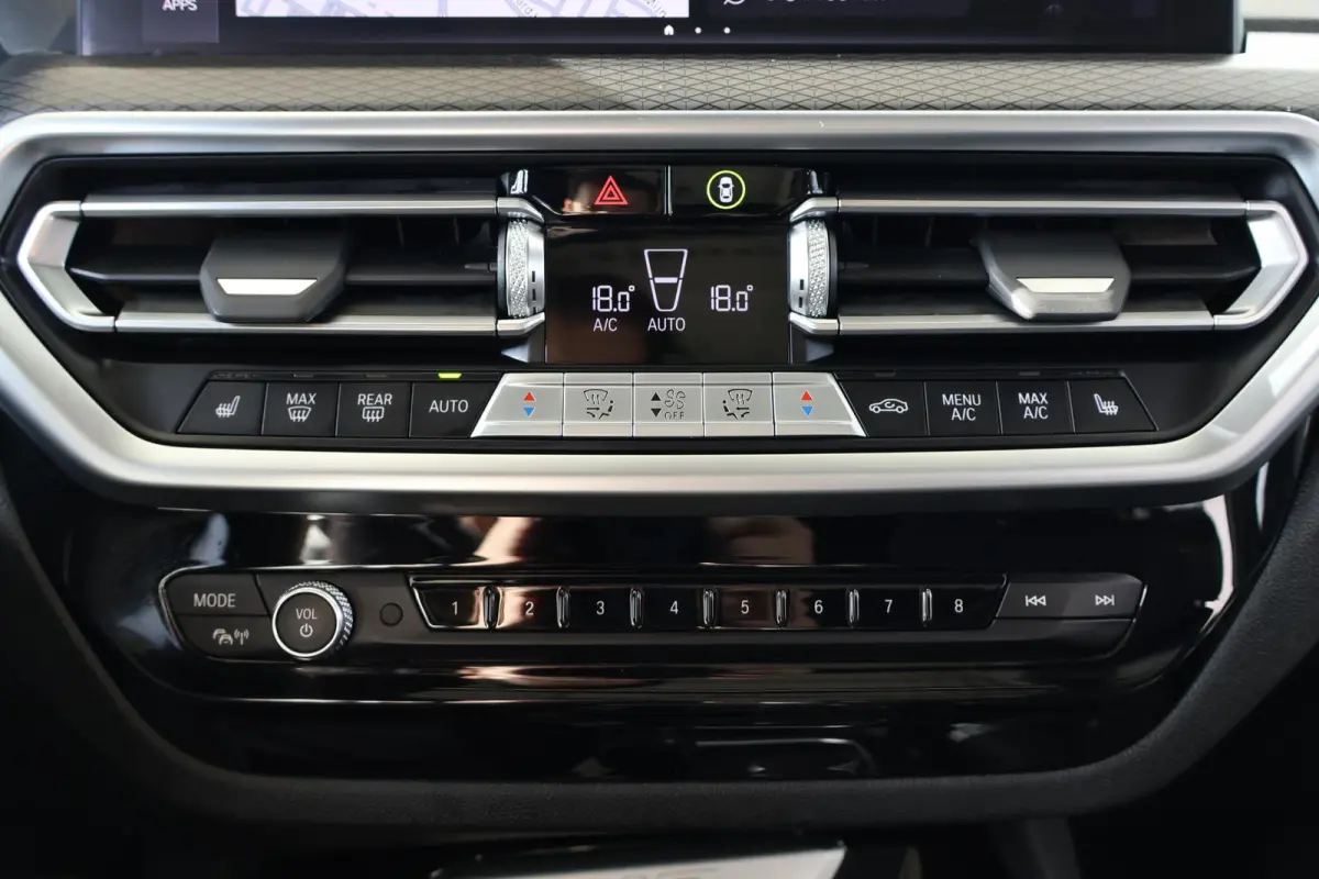 xDrive30e | SOH 91,6% | M Sportpakket | HiFi Sound System | Head-Up Display | Panorama Dak | Comfort Access