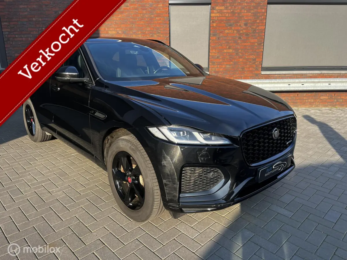2.0 P400e PHEV R-Dynamic Black