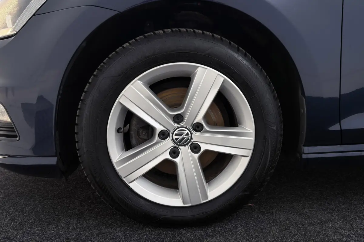 1.4 TSI Connected Series R-Line | Trekhaak | Stoelverwarming | Navigatie | Sportstoelen |