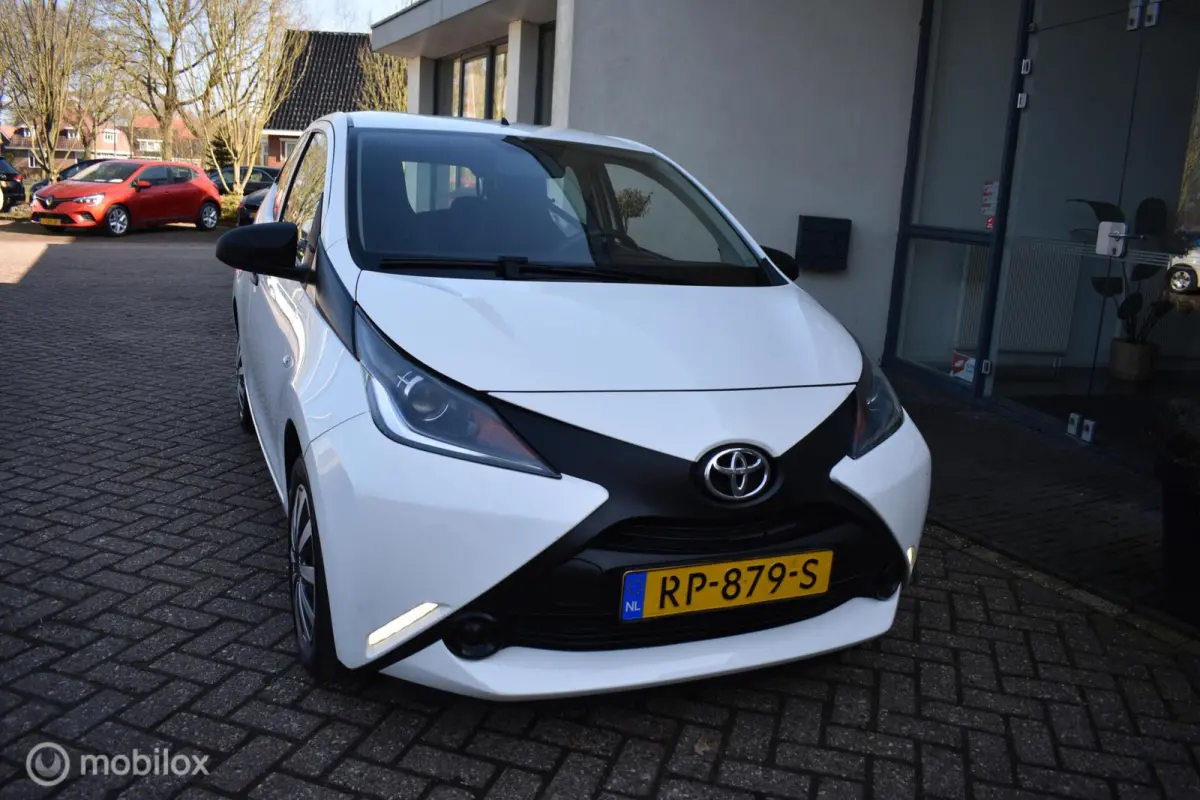 1.0 VVT-i x 5DRS, 2018 Airco|101DKM!