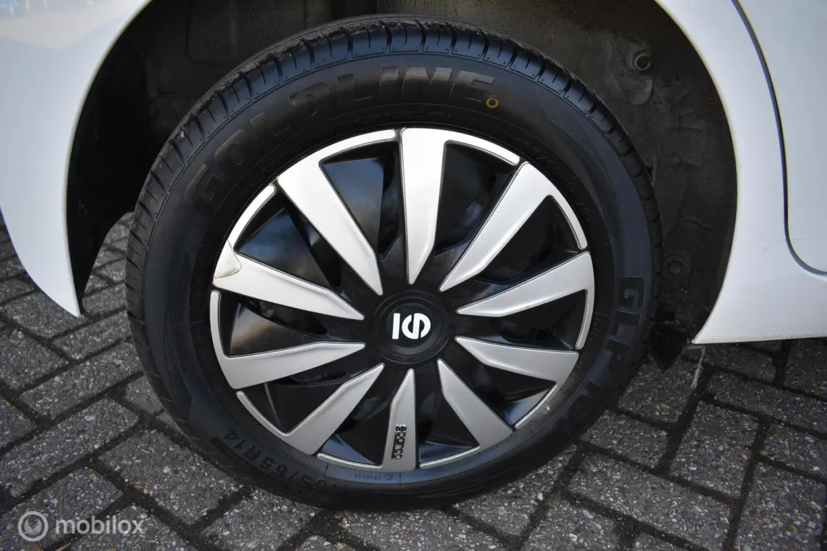 1.0 VVT-i x 5DRS, 2018 Airco|101DKM!