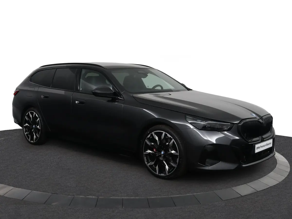 530e M Sport Edition | SOH 100% |  M Sportpakket Pro | Innovation Pack | Trekhaak | Panoramadak | Harman-Kardon | Driving Assistant Plus