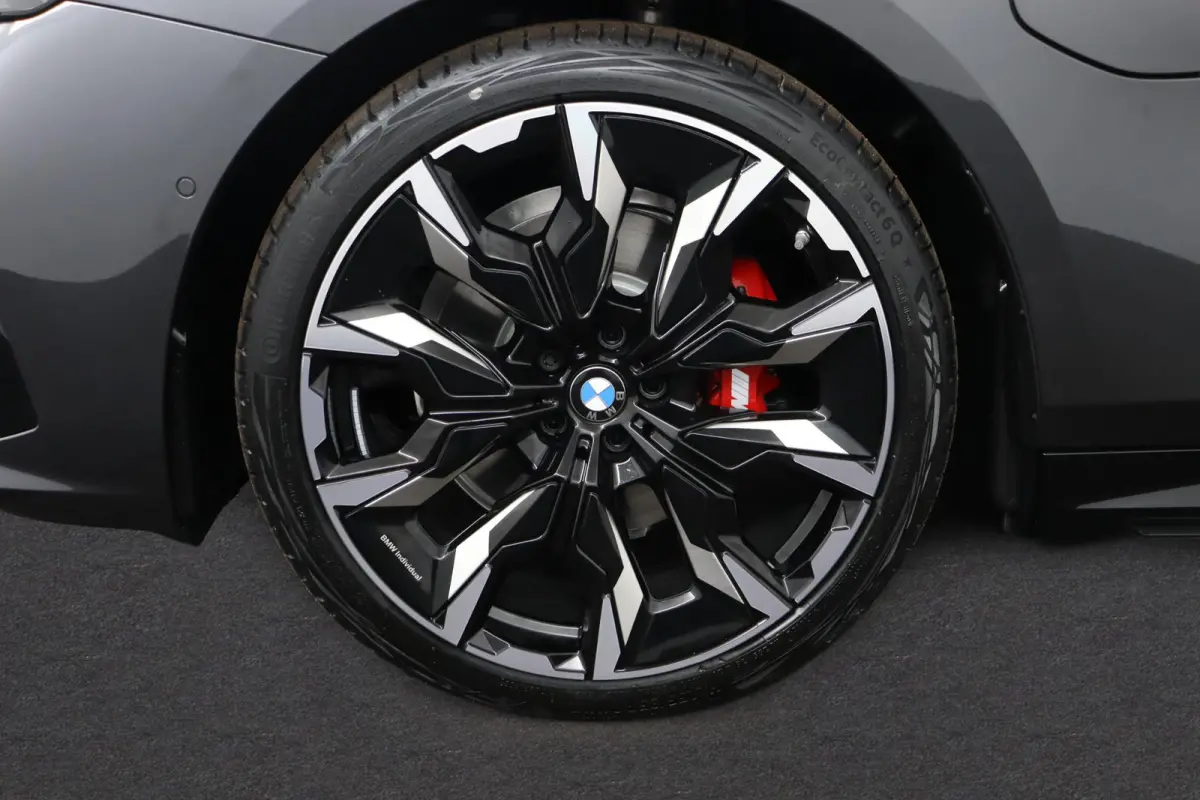530e M Sport Edition | SOH 100% |  M Sportpakket Pro | Innovation Pack | Trekhaak | Panoramadak | Harman-Kardon | Driving Assistant Plus