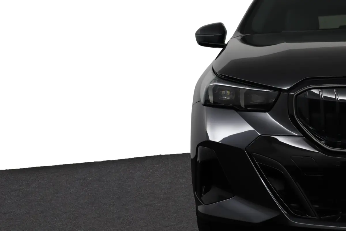 530e M Sport Edition | SOH 100% |  M Sportpakket Pro | Innovation Pack | Trekhaak | Panoramadak | Harman-Kardon | Driving Assistant Plus