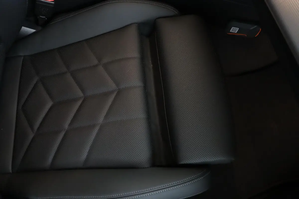 530e M Sport Edition | SOH 100% |  M Sportpakket Pro | Innovation Pack | Trekhaak | Panoramadak | Harman-Kardon | Driving Assistant Plus