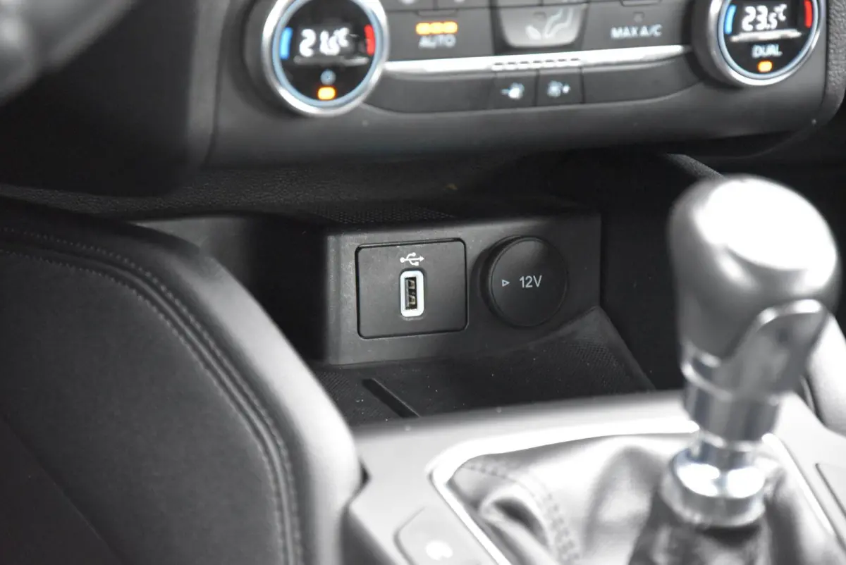 1.0 EcoBoost | Cruise | PDC | Carplay |