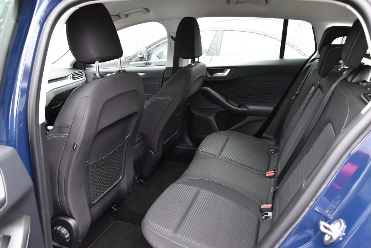 1.0 EcoBoost | Cruise | PDC | Carplay |
