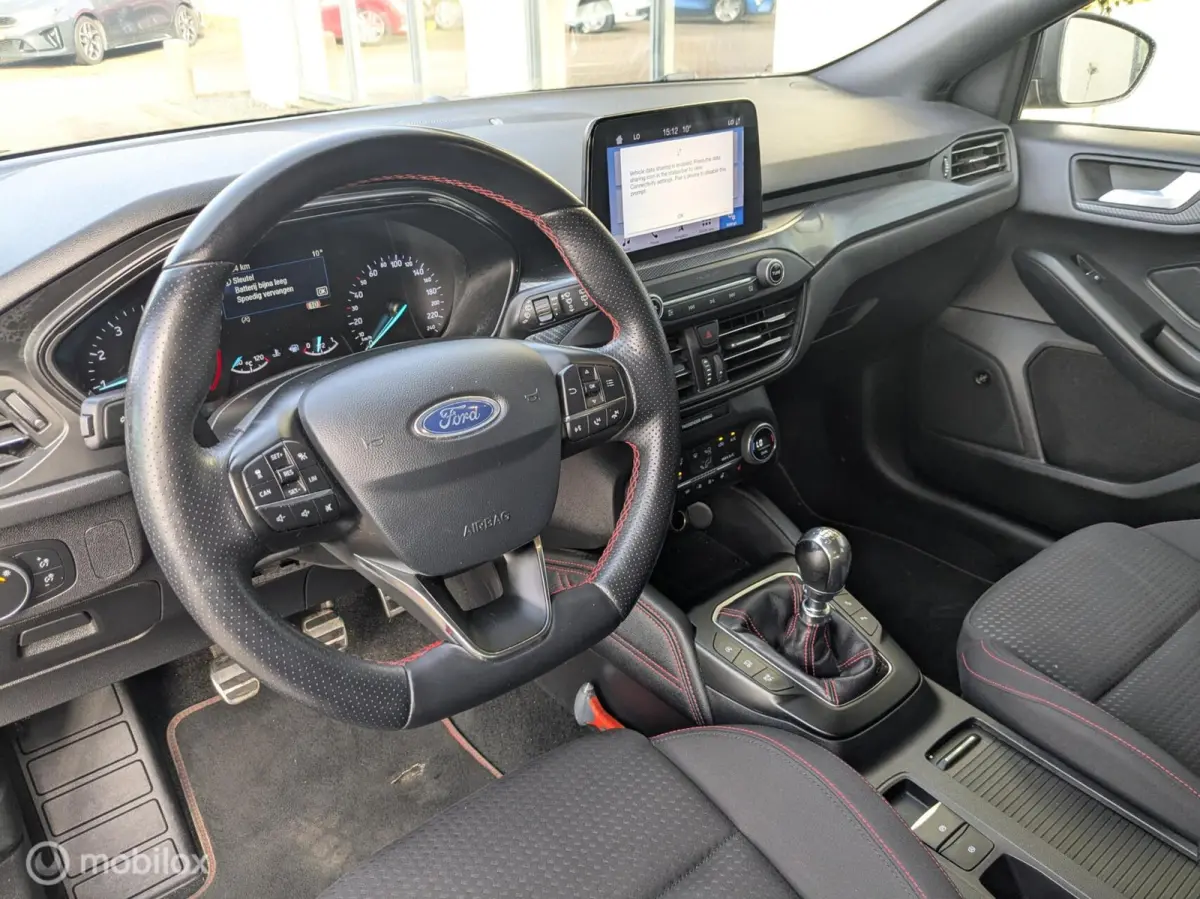 1.0 EcoBoost ST Line Business