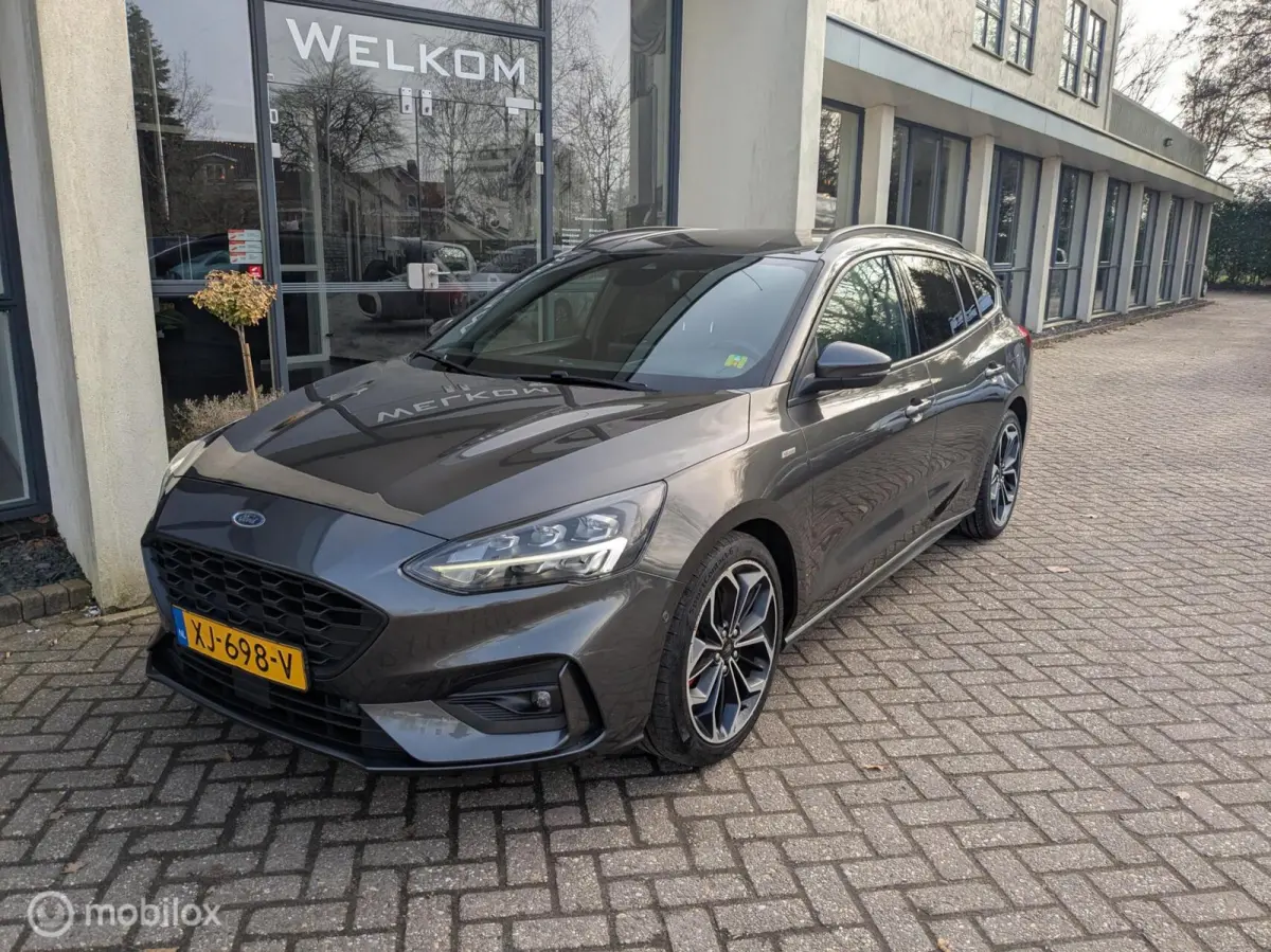 1.0 EcoBoost ST Line Business