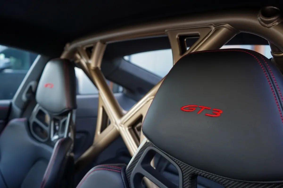 992 4.0 GT3 Clubsport | Buckets | Sport Chrono | Approved tot 20