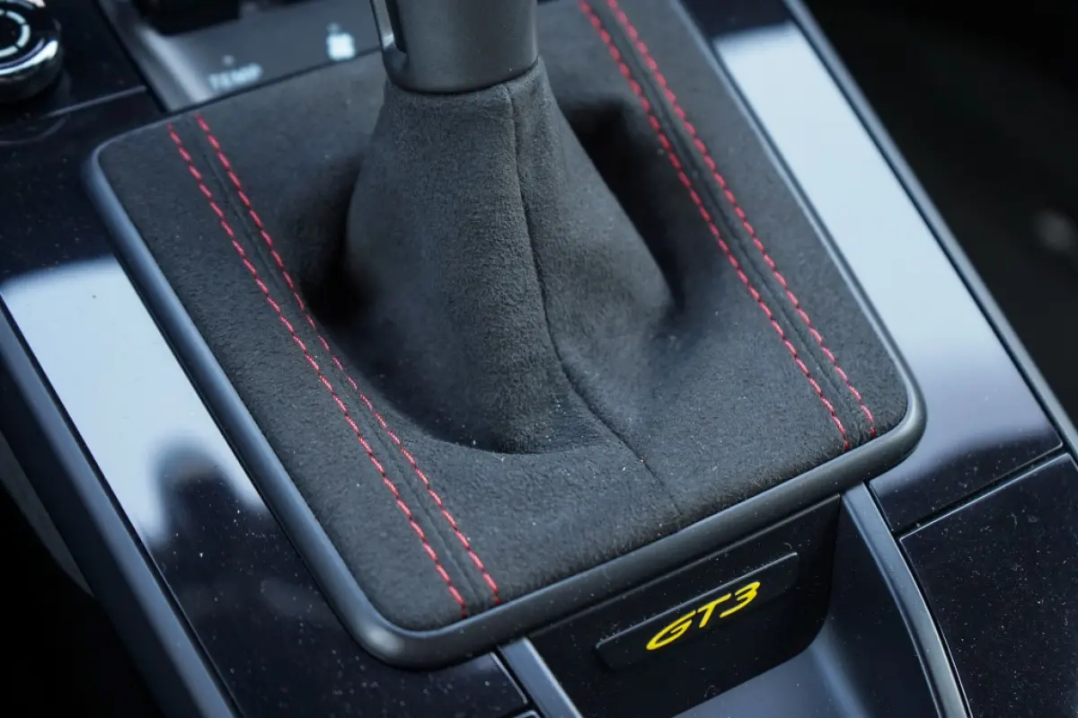 992 4.0 GT3 Clubsport | Buckets | Sport Chrono | Approved tot 20