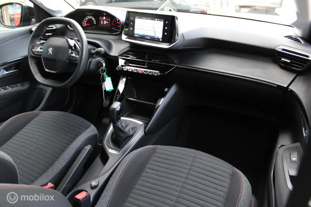 1.2 PureTech Active Pack, Pdc, Cruise, Airco, Navi, App connect, LMV
