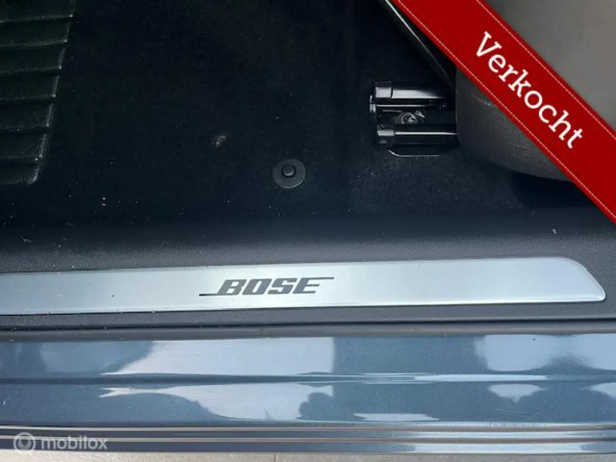 1.3 TCe BOSE EDC