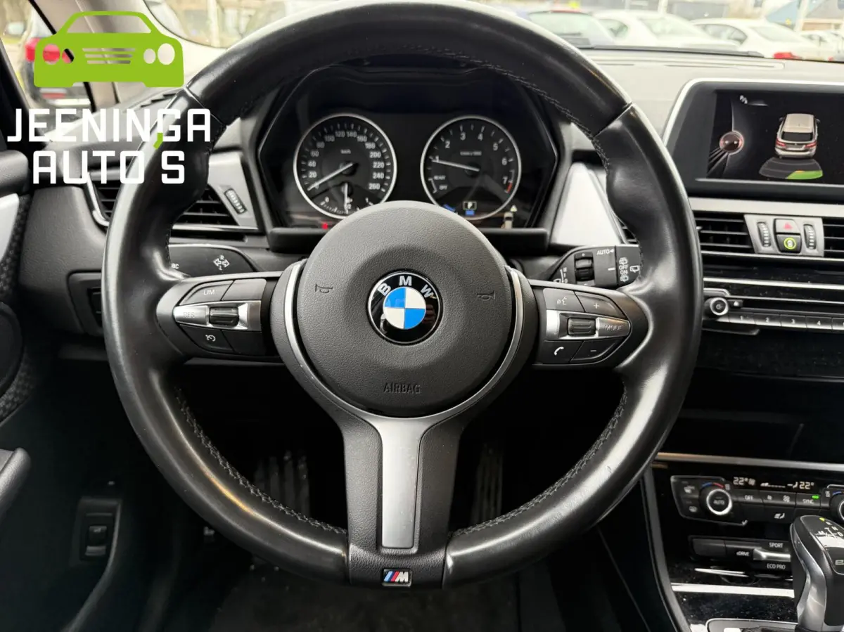 225xe PlugInHybride M sport|Navi|Clima|PDC