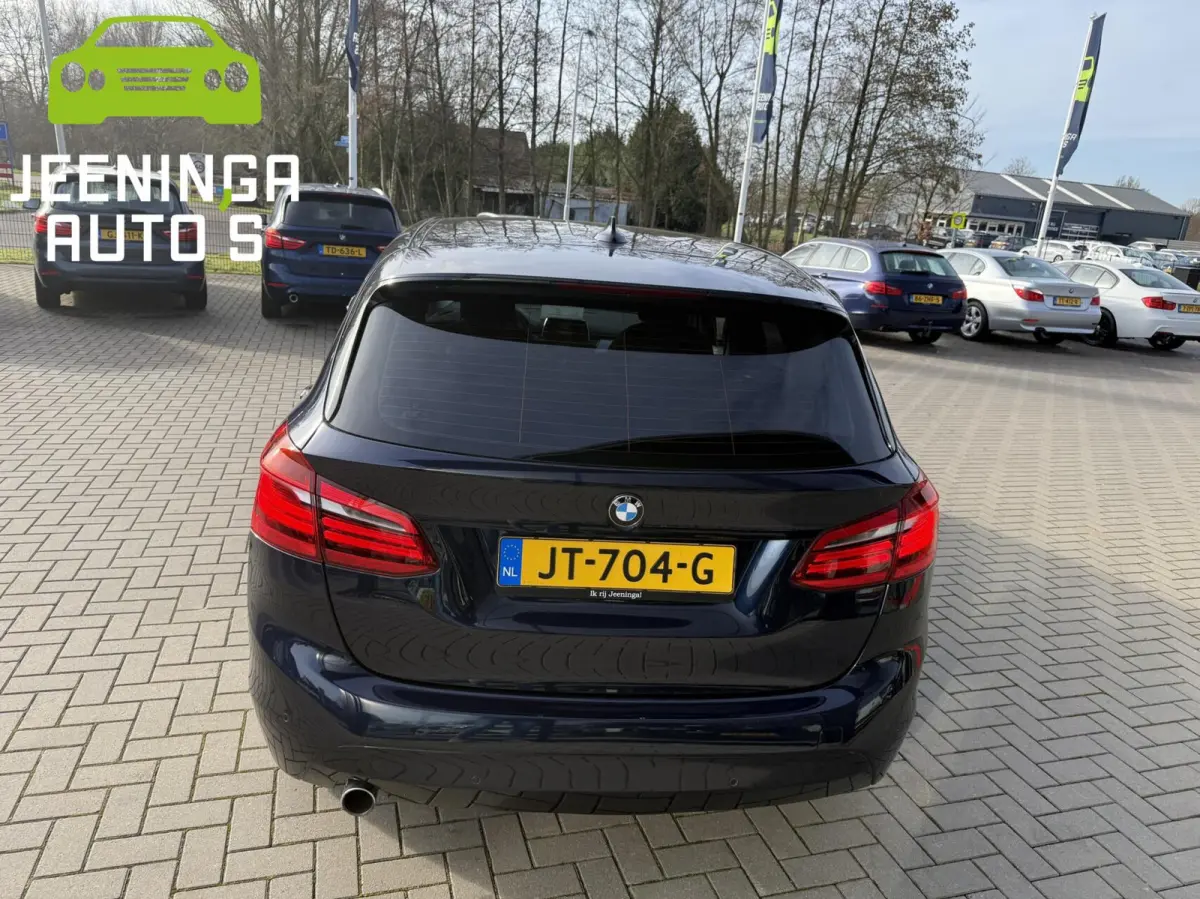 225xe PlugInHybride M sport|Navi|Clima|PDC