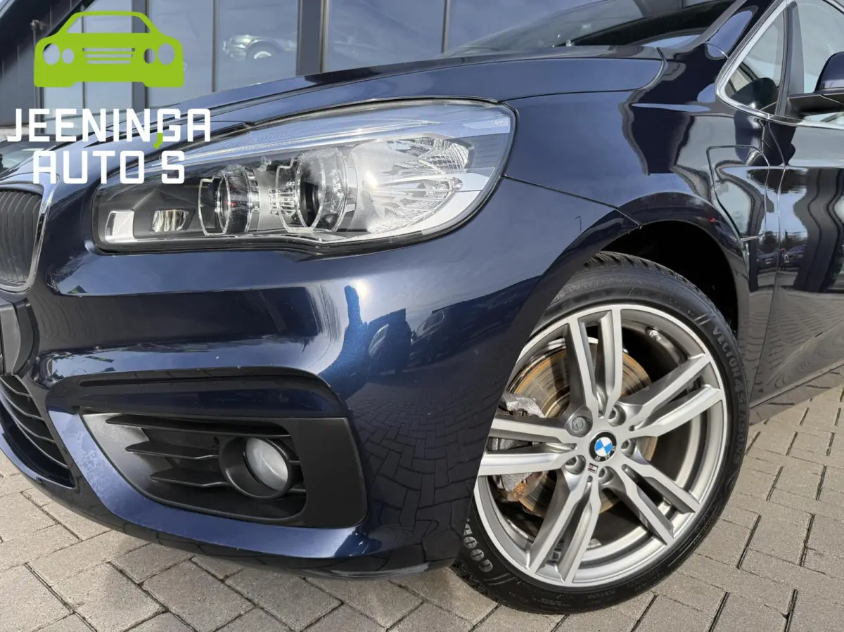 225xe PlugInHybride M sport|Navi|Clima|PDC