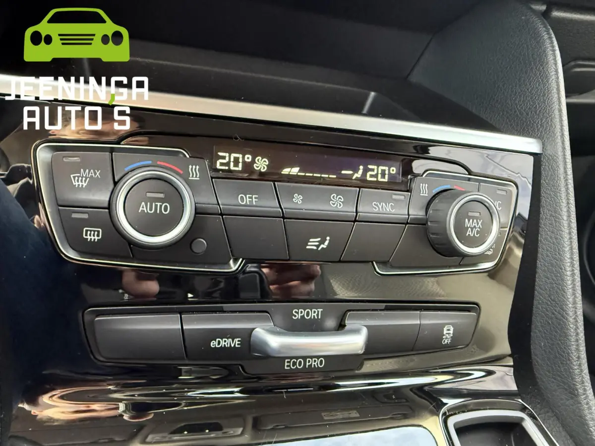 225xe PlugInHybride M sport|Navi|Clima|PDC