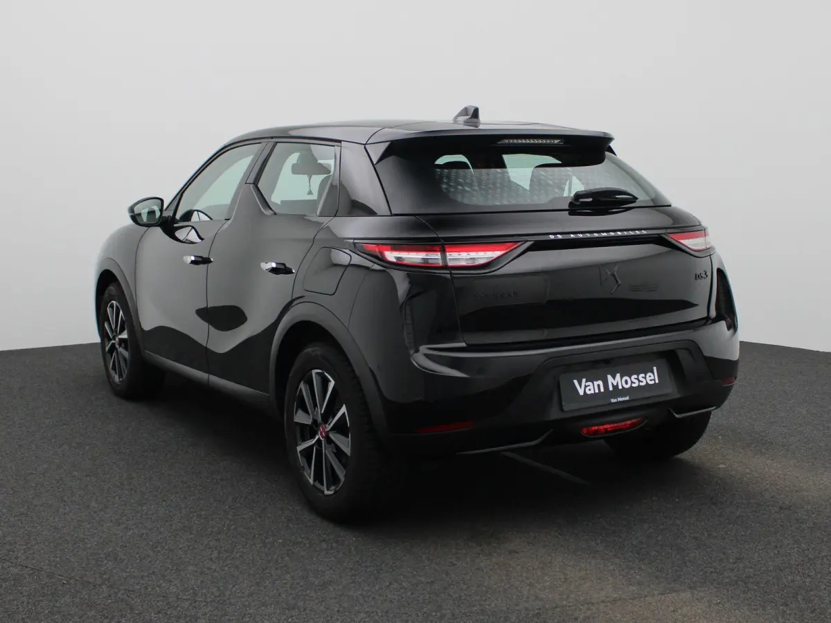 PERFORMANCE Line | Parkeer camera | Apple Carpley - Android auto | Head-Up Display