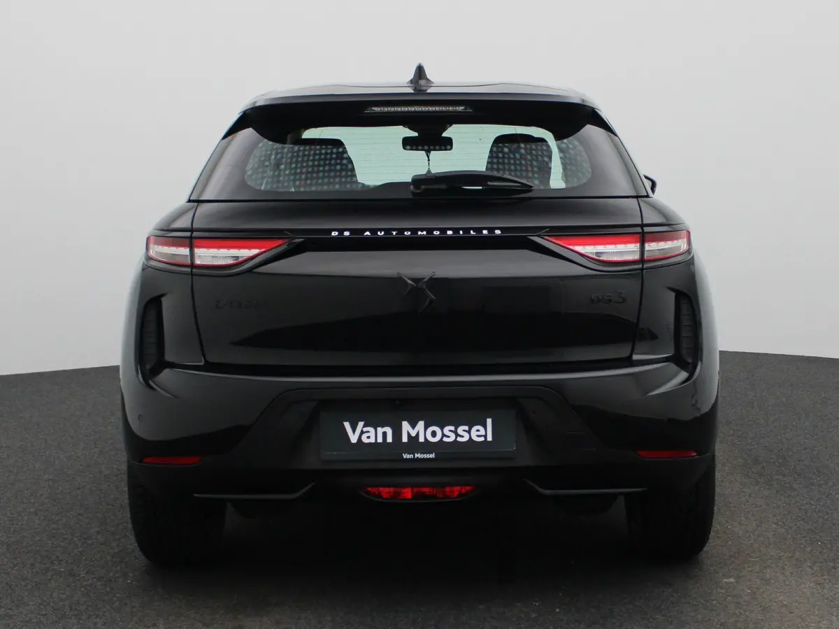 PERFORMANCE Line | Parkeer camera | Apple Carpley - Android auto | Head-Up Display