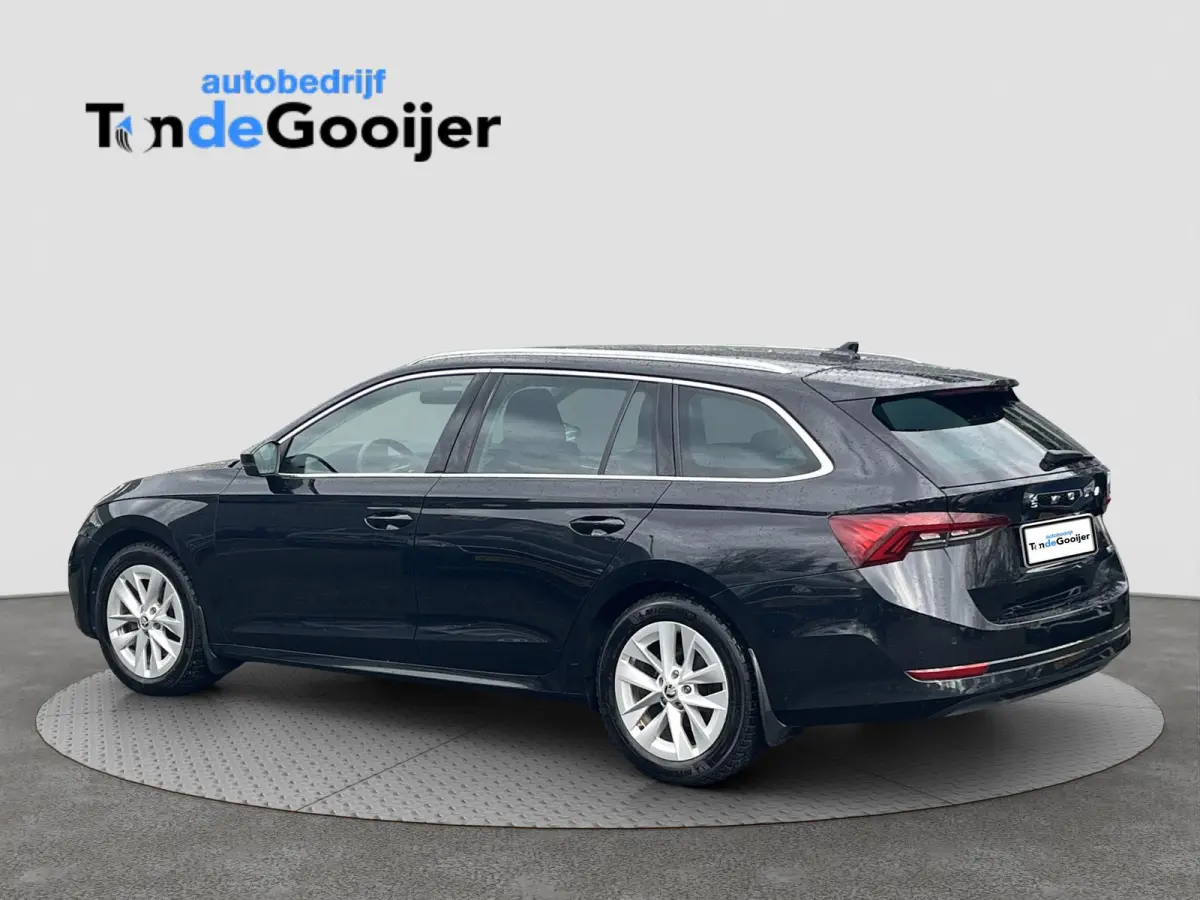 1.0 e-TSi DSG Business Edition | CAMERA | STUUR-STOELVERW. | EL. ACHTERKLEP |