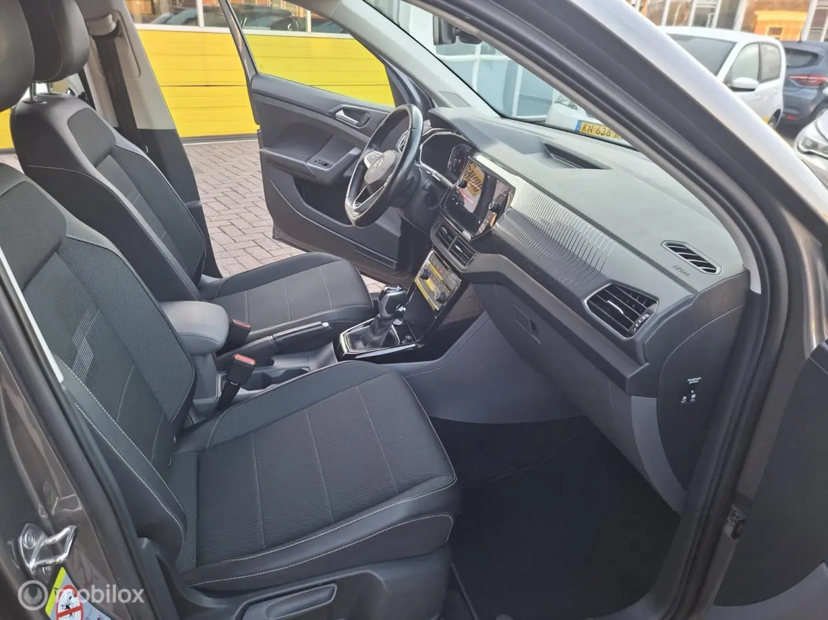 1.0 TSI Style Business R