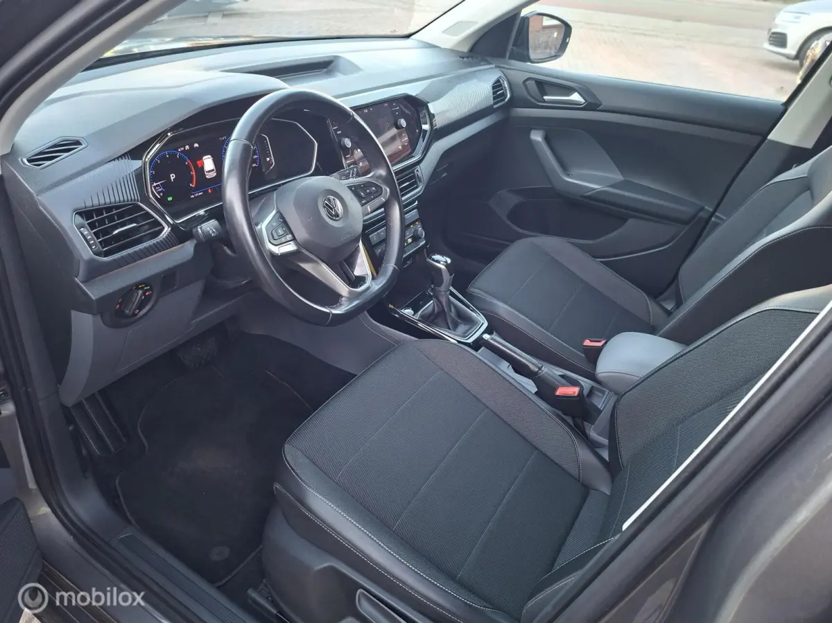 1.0 TSI Style Business R