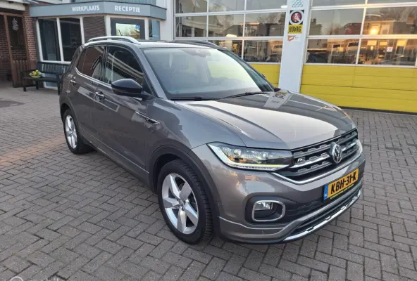 1.0 TSI Style Business R