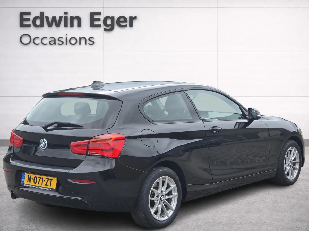 118i Executive | Leder |