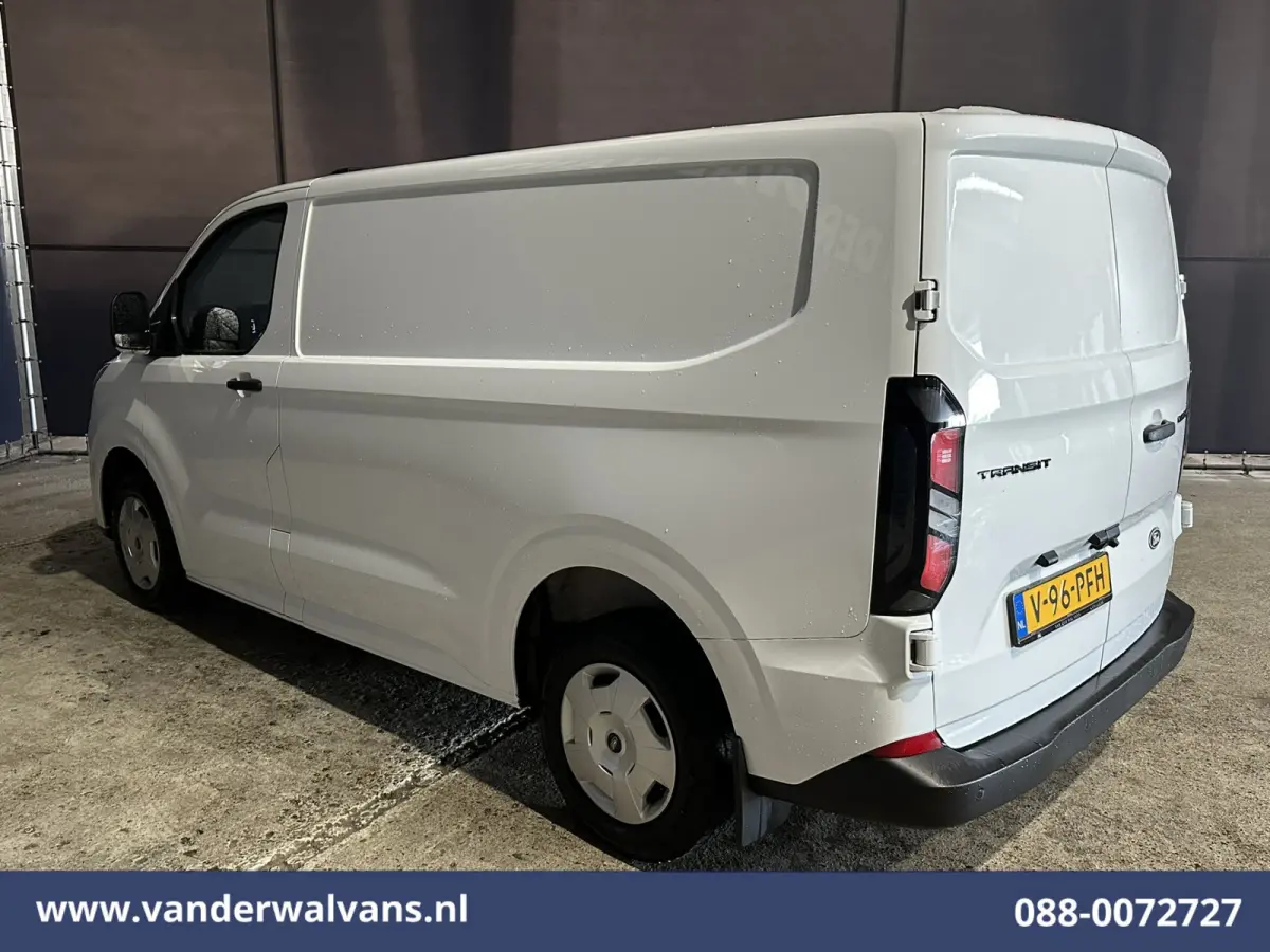 2.0 TDCI L1H1 Euro6 Airco | Camera | Apple Carplay | LED | Cruisecontrol Android Auto, Verwarmde voorruit, Parkeersensoren, Bijrijdersbank
