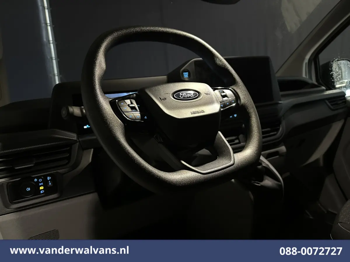 2.0 TDCI L1H1 Euro6 Airco | Camera | Apple Carplay | LED | Cruisecontrol Android Auto, Verwarmde voorruit, Parkeersensoren, Bijrijdersbank