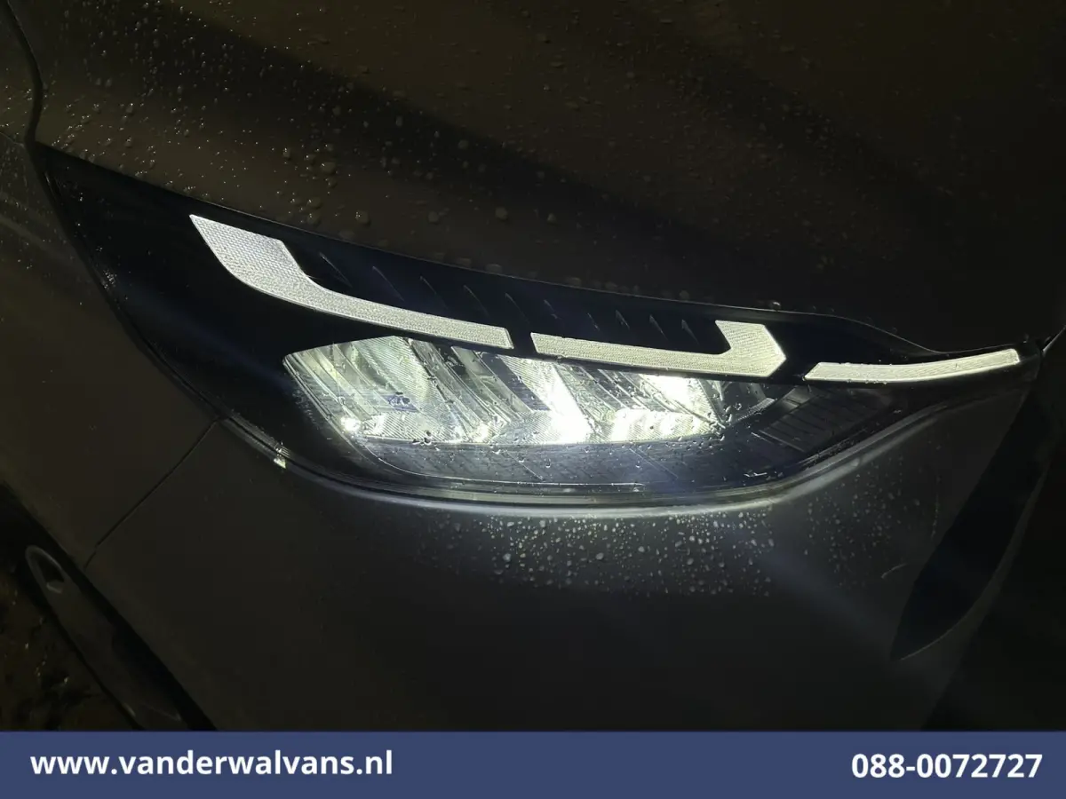 2.0 TDCI L1H1 Euro6 Airco | Camera | Apple Carplay | LED | Cruisecontrol Android Auto, Verwarmde voorruit, Parkeersensoren, Bijrijdersbank