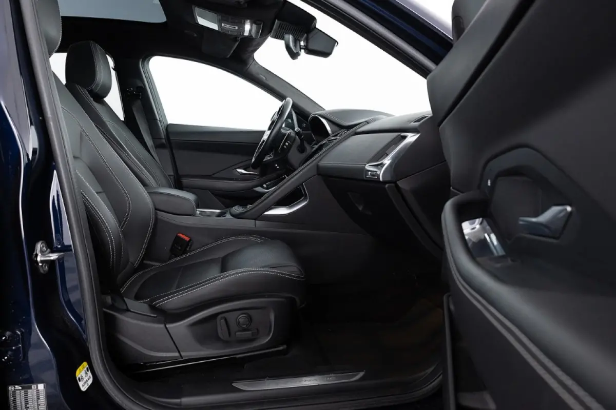 1.5 P300e AWD R-Dynamic S | PANORAMADAK | LEDER | Full LED | NAVI | CAMERA | PHEV