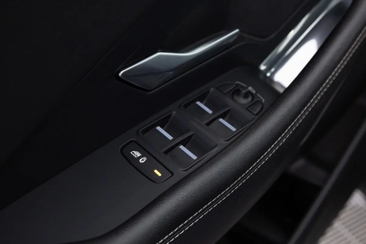 1.5 P300e AWD R-Dynamic S | PANORAMADAK | LEDER | Full LED | NAVI | CAMERA | PHEV