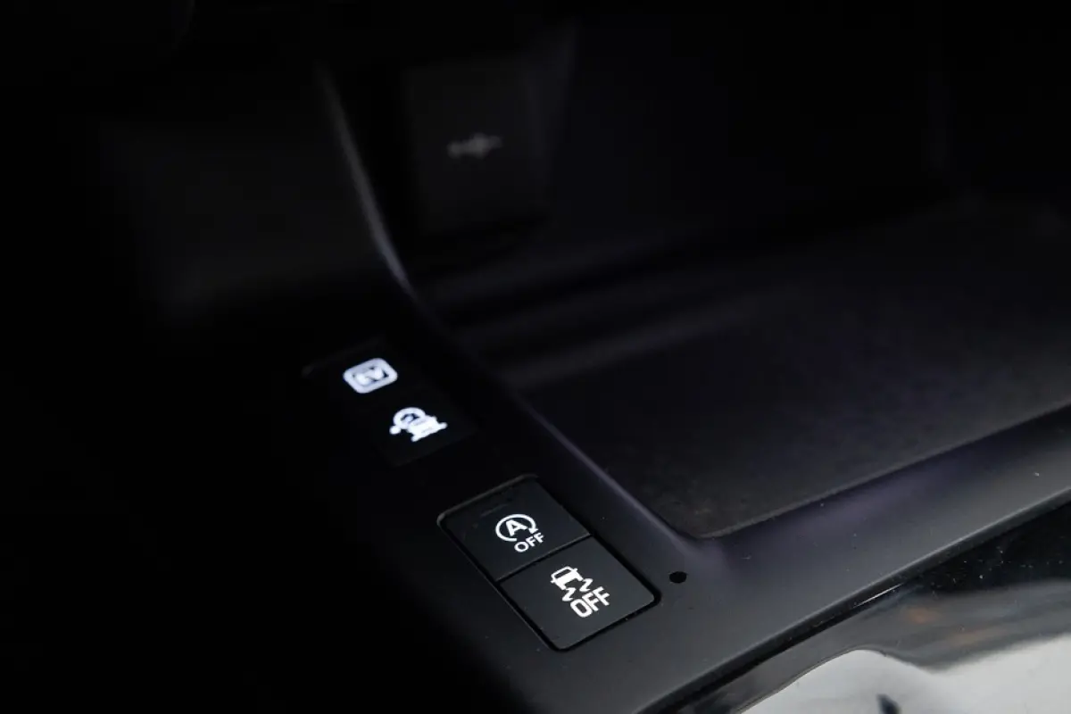 1.5 P300e AWD R-Dynamic S | PANORAMADAK | LEDER | Full LED | NAVI | CAMERA | PHEV
