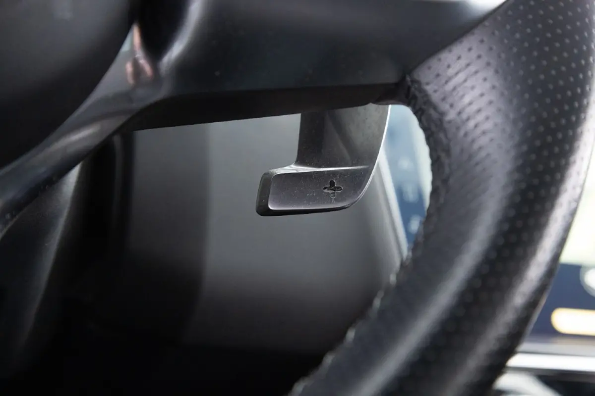 1.5 P300e AWD R-Dynamic S | PANORAMADAK | LEDER | Full LED | NAVI | CAMERA | PHEV