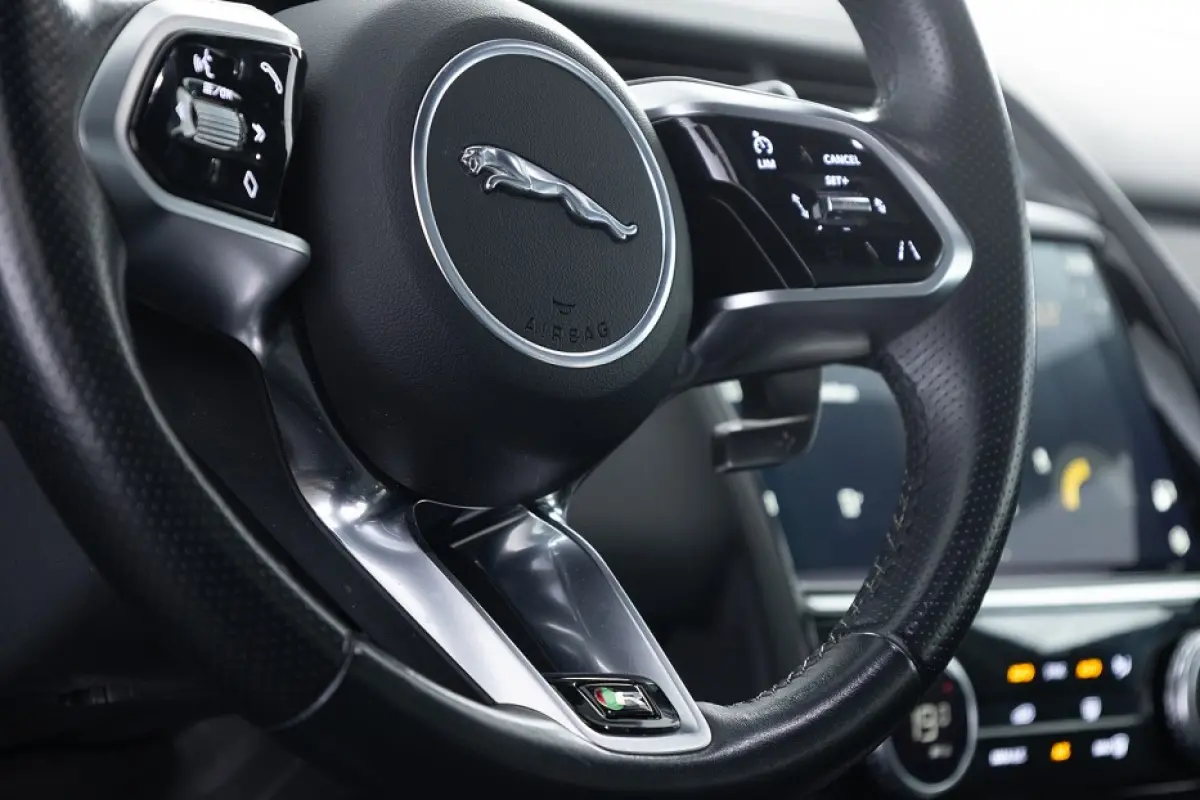 1.5 P300e AWD R-Dynamic S | PANORAMADAK | LEDER | Full LED | NAVI | CAMERA | PHEV