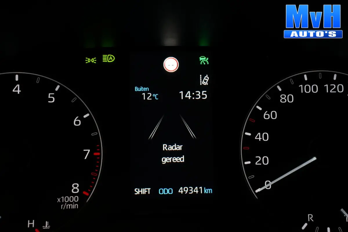 1.5 VVT-i Active|CAMERA|ADAP.CRUISE|CARPLAY|NAP