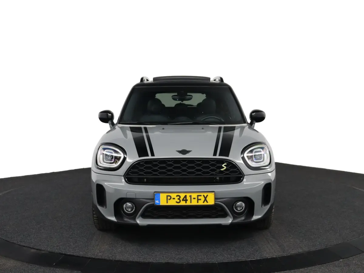 Cooper ALL4 Business Edition | SOH 94% | Pano | lederen bekleding | elektrisch verstelbare stoel(en) met geheugen |