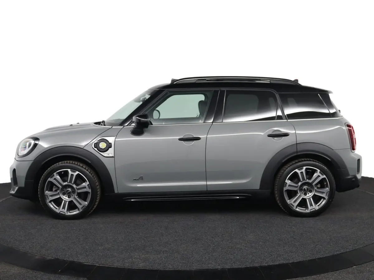 Cooper ALL4 Business Edition | SOH 94% | Pano | lederen bekleding | elektrisch verstelbare stoel(en) met geheugen |
