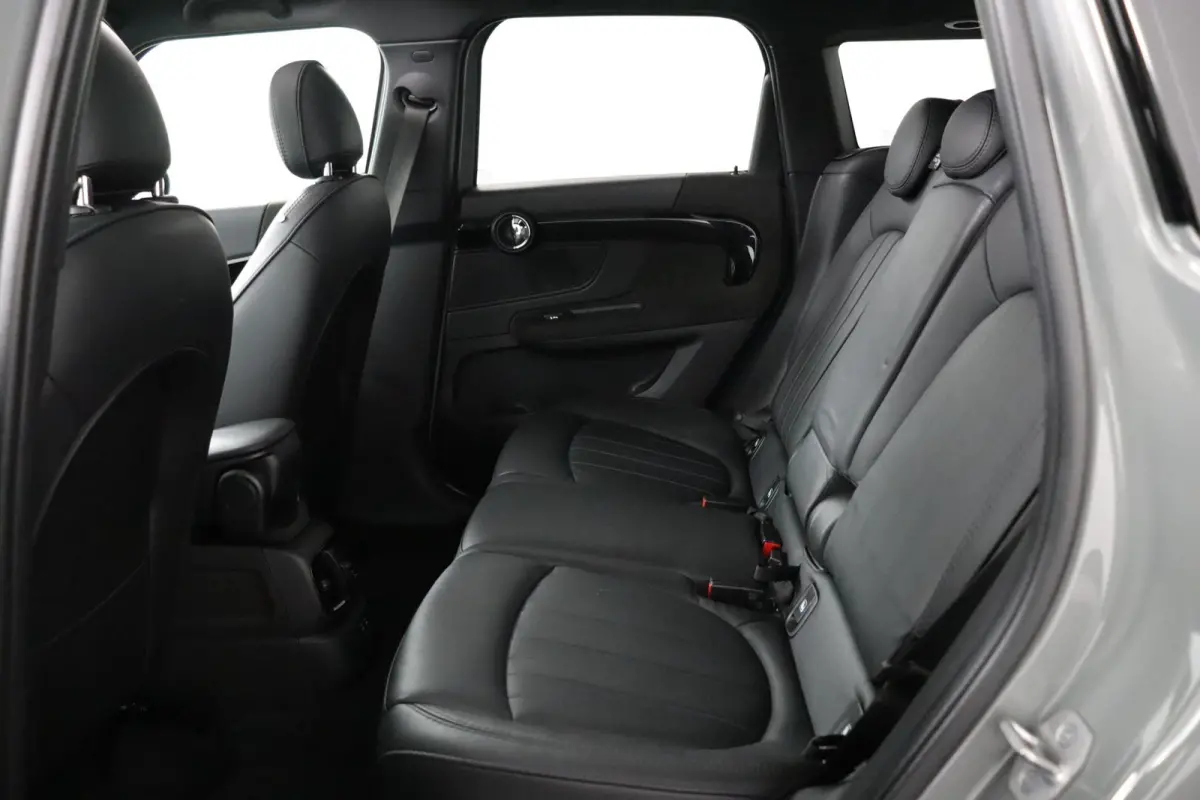 Cooper ALL4 Business Edition | SOH 94% | Pano | lederen bekleding | elektrisch verstelbare stoel(en) met geheugen |