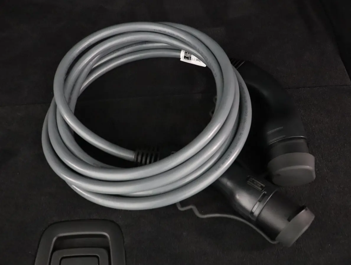 330e xDrive | SOH 100% | M sportpakket | Stoelverwarming | Driving Assistant | M Adaptief onderstel |