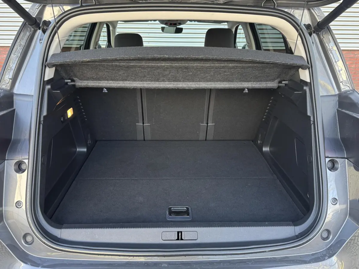1.6 Plug-in Hybrid 225 pk Shine Sport|Automaat|Leder|360-Camera|Stoelverwarming|Dodehoek.det.|Cruise|