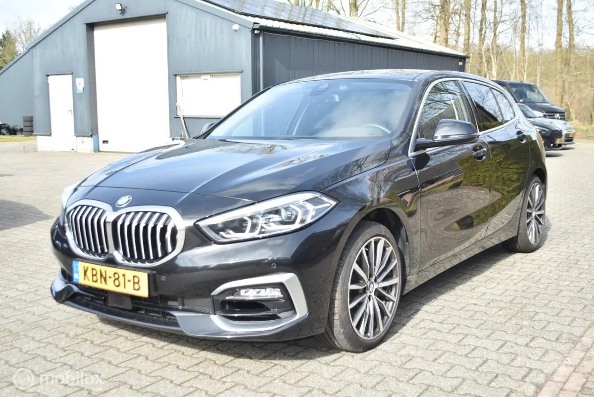 118i Luxury Exe Aut Led leder acc cruise