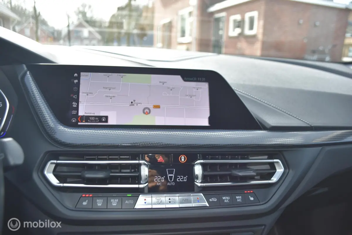 118i Luxury Exe Aut Led leder acc cruise