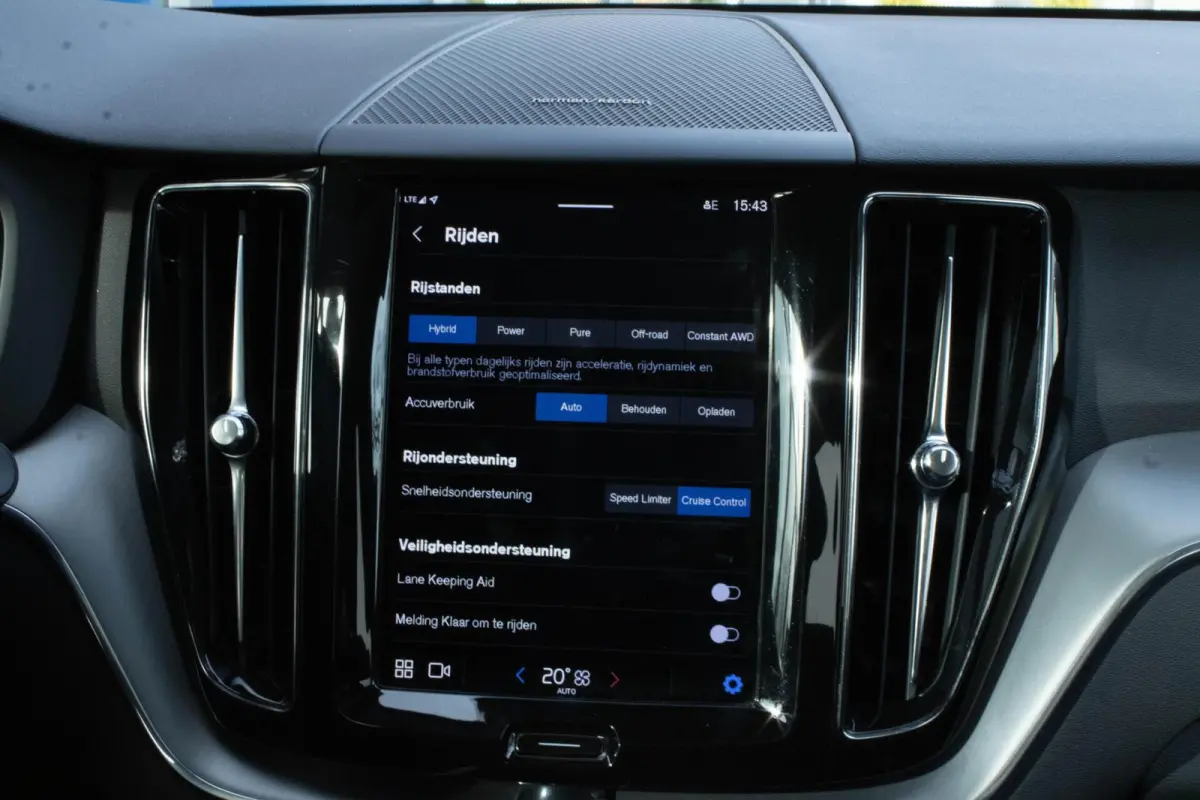 2.0 T6 PHEV Long Range AWD Inscription Expression|Pano|Harman|Camera|Trekhaak