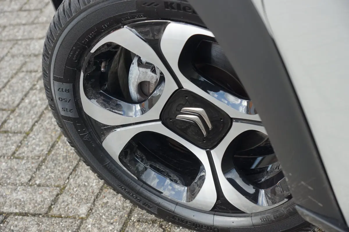 1.2 PureTech S&S Shine 110pk Automaat - Sable - Nieuwstaat