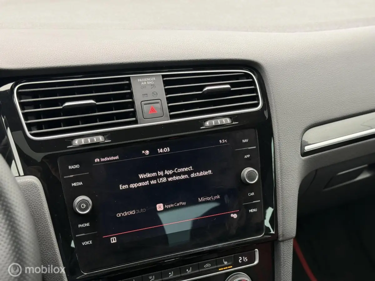 2.0 TSI GTI TCR PANO|AKRA|CAMERA|ACC|LED