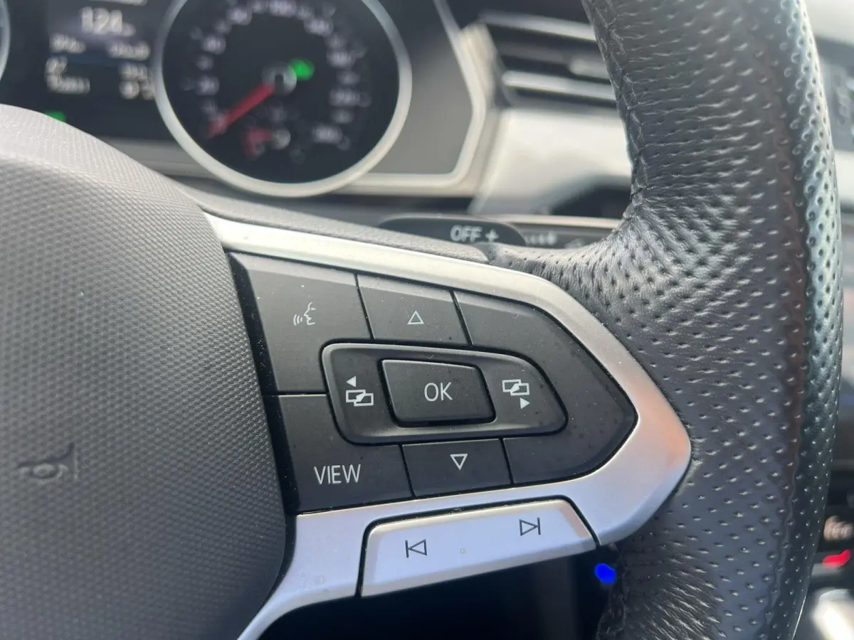 1.4 TSI PHEV GTE Business | Trekhaak | LED | DAB | A.Camera |