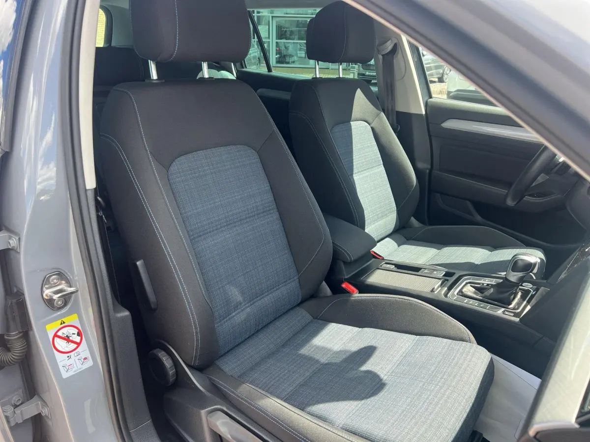 1.4 TSI PHEV GTE Business | Trekhaak | LED | DAB | A.Camera |